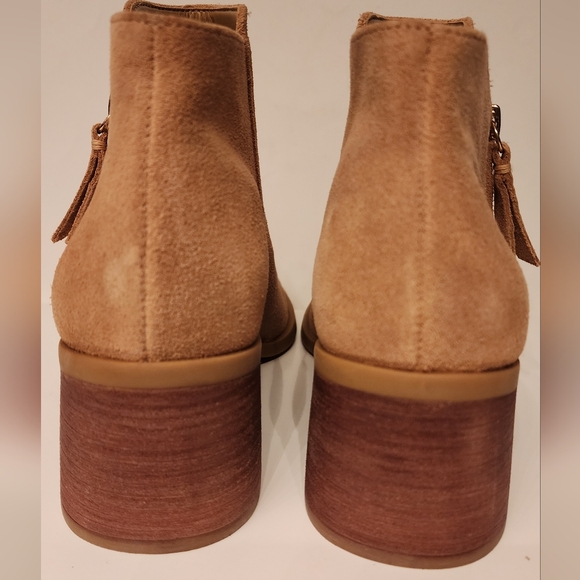 Alex Marie Daria Suede Zip Booties in Camel color size 9.5 - Picture 8 of 12